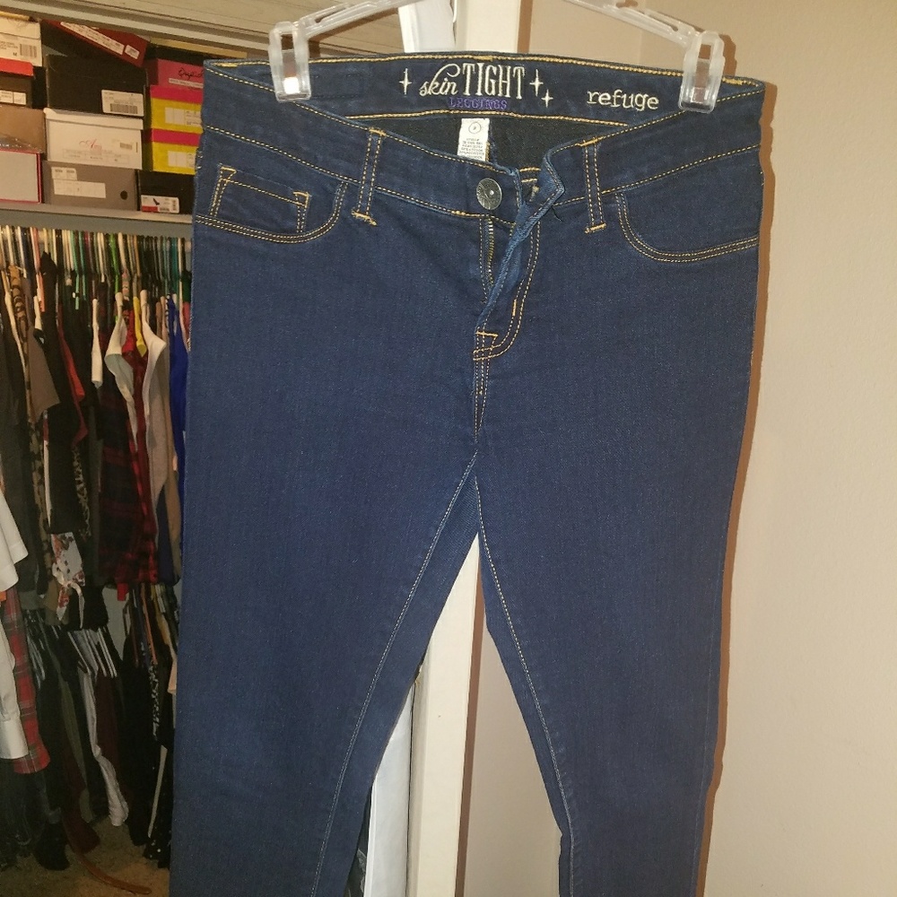 Skinny jeans